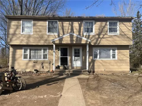 22-24 Rose Cir, Hamlin, NY 14464