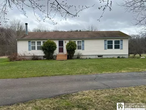 6460 Charlotte Center Rd, Charlotte, NY 14782