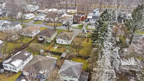 36 Keating Dr, Irondequoit, NY 14622 photo 31