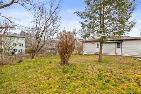 36 Keating Dr, Irondequoit, NY 14622 photo 24