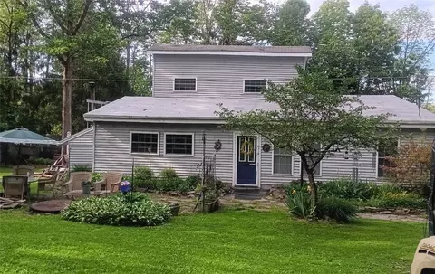 133 Elm Rd, Oxford, NY 13830
