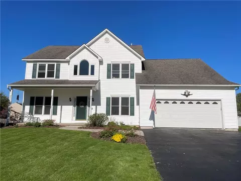 2202 Cornflower S, East Syracuse, NY 13057