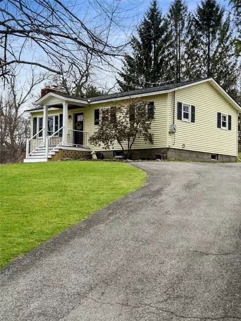 16 New Berlin Hts, New Berlin, NY 13411