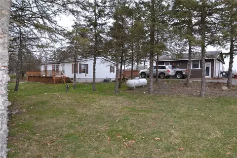 2793 Freshour Rd, Canandaigua, NY 14424