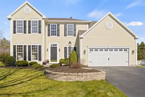 616 Morning Glory Dr, Webster, NY 14580