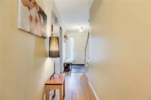 100 Parkmere Rd, Irondequoit, NY 14617 photo 5