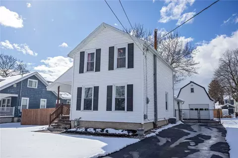 145 Vine St, Batavia, NY 14020