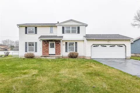 1190 Weiland Rd, Greece, NY 14626