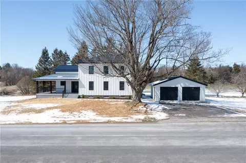 7070 Tenefly Rd, Genesee Falls, NY 14536