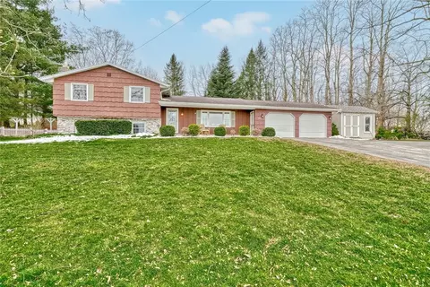 4875 Emerson Rd, Canandaigua, NY 14424