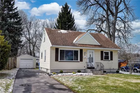 99 Truesdale St, Rochester, NY 14615