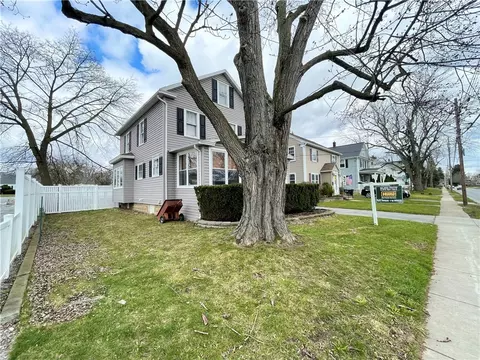 80 Copeland Ave, Geneva, NY 14456
