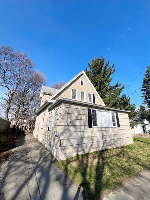 15 Patt St, Rochester, NY 14609