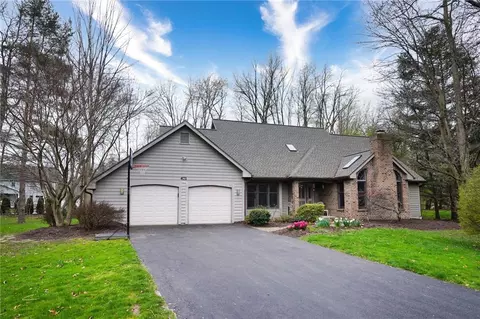 471 Holtz Holw, Webster, NY 14580