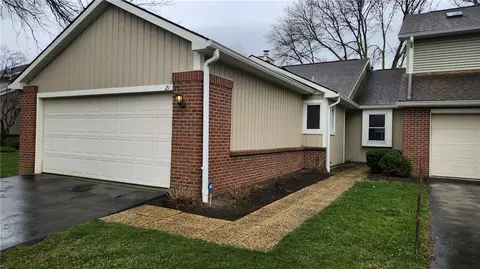 21 Montpelier Cir, Rochester, NY 14618