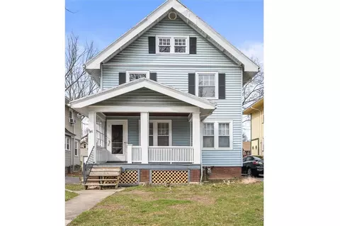 46 Roxborough Rd, Rochester, NY 14619