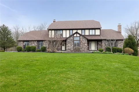 10 Turtle Crk, Pittsford, NY 14534