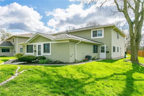 156 Milrace Dr, East Rochester, NY 14445