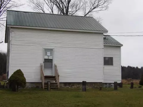 367 Hickling Rd, Edmeston, NY 13335