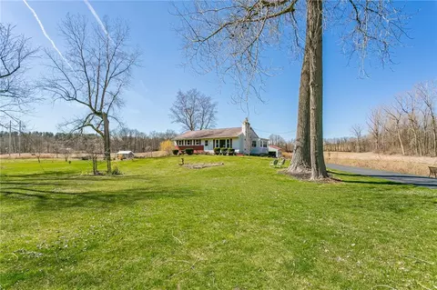 1929 Decann Rd, Arcadia, NY 14513