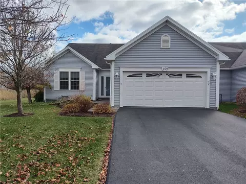 159 Stewart Pl, Canandaigua, NY 14424