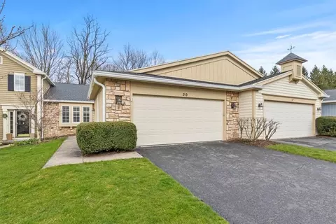 50 Creek Rdg #PVT, Pittsford, NY 14534