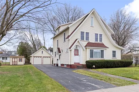 485 Laurelton Rd, Irondequoit, NY 14609