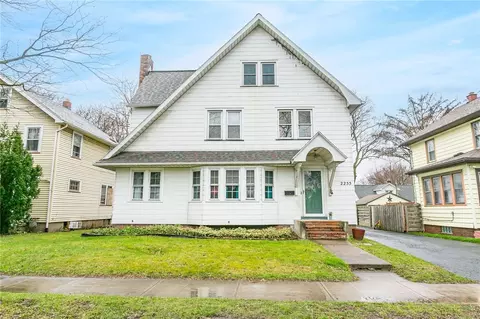 2255 Dewey Ave, Rochester, NY 14615