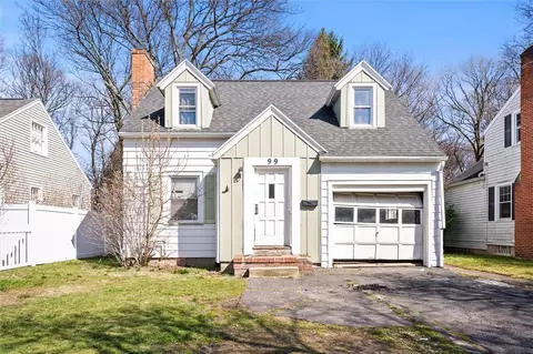 99 Stonecliff Dr, Greece, NY 14616