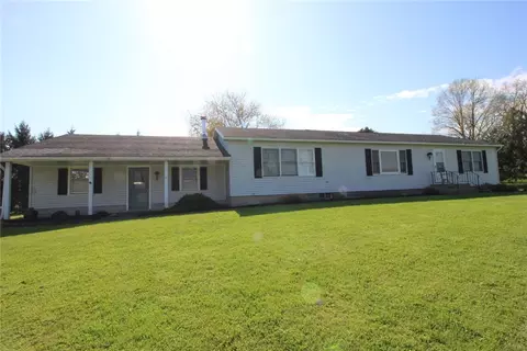 2648 Bunker Hill Rd, Clifton Springs, NY 14432