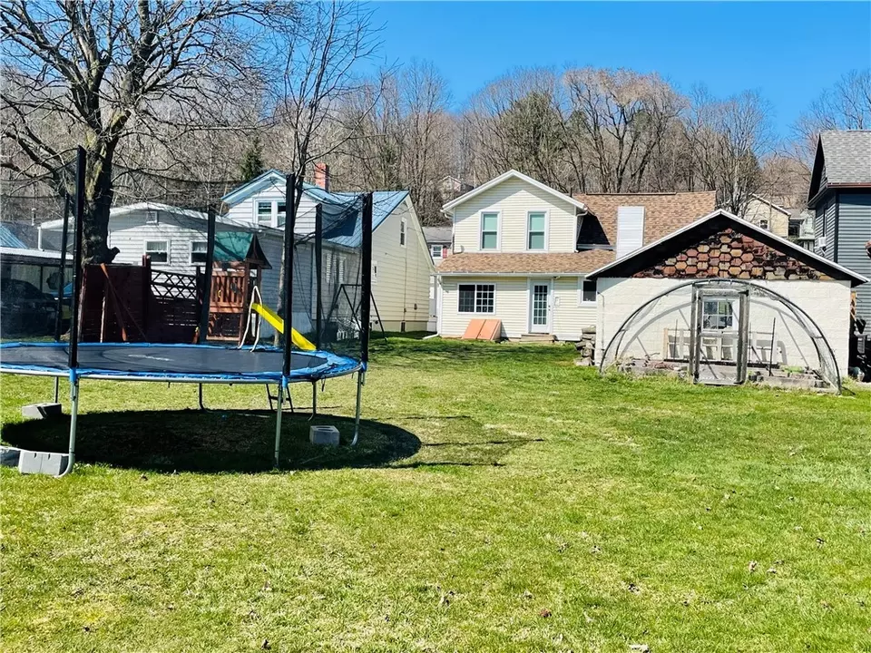 64 Crosby St, Hornell, NY 14843 24 Photos Movoto