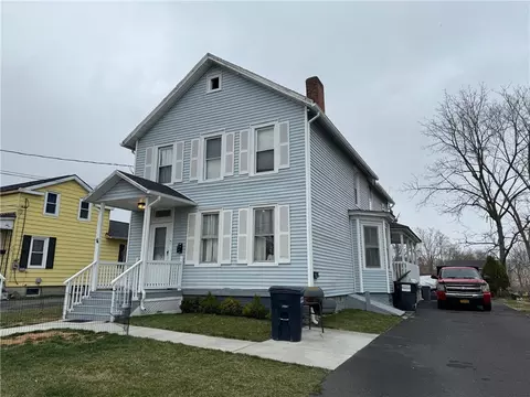 34 Lewis St, Geneva, NY 14456