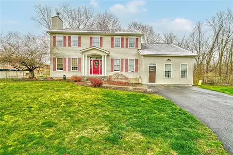 117 Clinton St, Avon, NY 14414