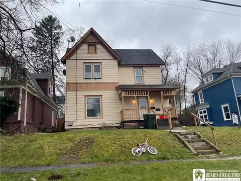 212 Hazzard St, Jamestown, NY 14701
