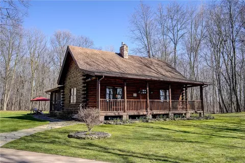 9072 Union St, Wheatland, NY 14546