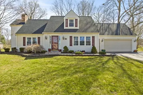 1273 Millcreek, Webster, NY 14580