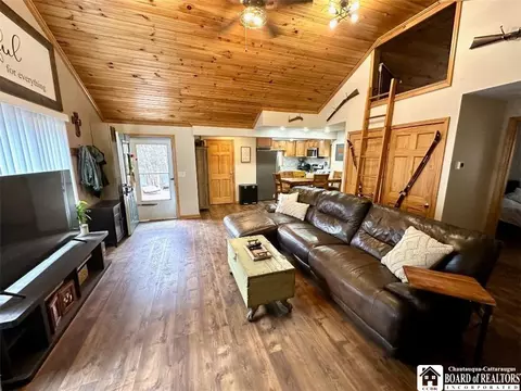 Living - 2854 W Windfall Rd, Olean, NY 14760 photo 2 of 10