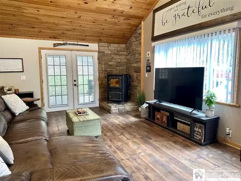 Living - 2854 W Windfall Rd, Olean, NY 14760 photo 8 of 10
