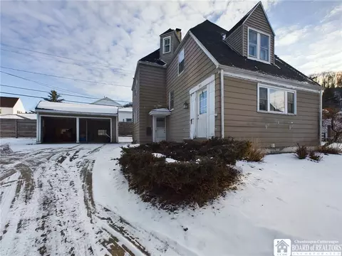 Exterior - 103 Garfield Ct, Olean, NY 14760 photo 2 of 5