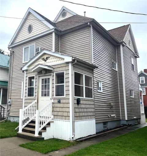27 Armory Pl, Hornell, NY 14843