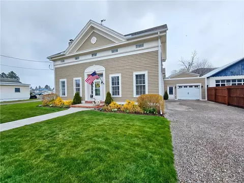 9 E Main St, Canisteo, NY 14823