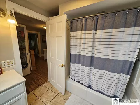 Bath - 103 Virginia St, Olean, NY 14760 photo 2 of 5