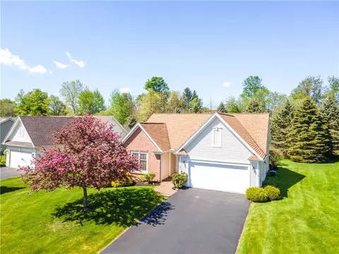 1125 Twin Leaf, Webster, NY 14580