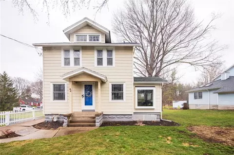 64 W Buffalo St, Riga, NY 14428