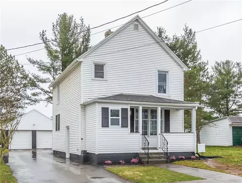 208 Garfield Ave, East Rochester, NY 14445