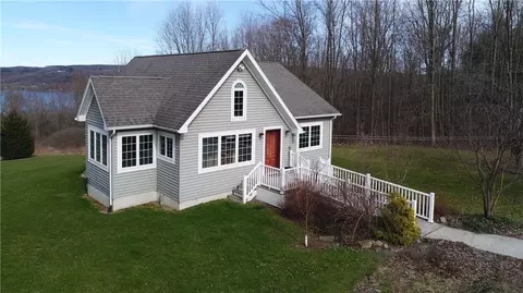 1930 Willowdale Rd, Spafford, NY 13152