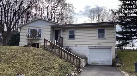 2020 Carrie Ann Dr, Union, NY 13760