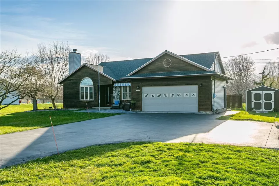 3828 Middle Cheshire Rd, Canandaigua, NY 14424 31 Photos Movoto