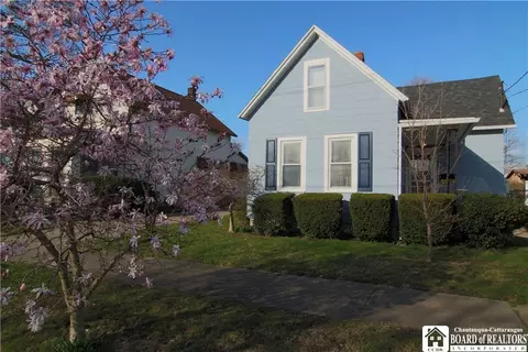 32 N Martin St, Dunkirk, NY 14048