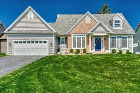 1458 Grand Meadows Way, Webster, NY 14580